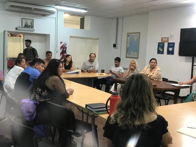 Aguilar: “La idea es garantizar las ordenanzas y los derechos de la producción local”