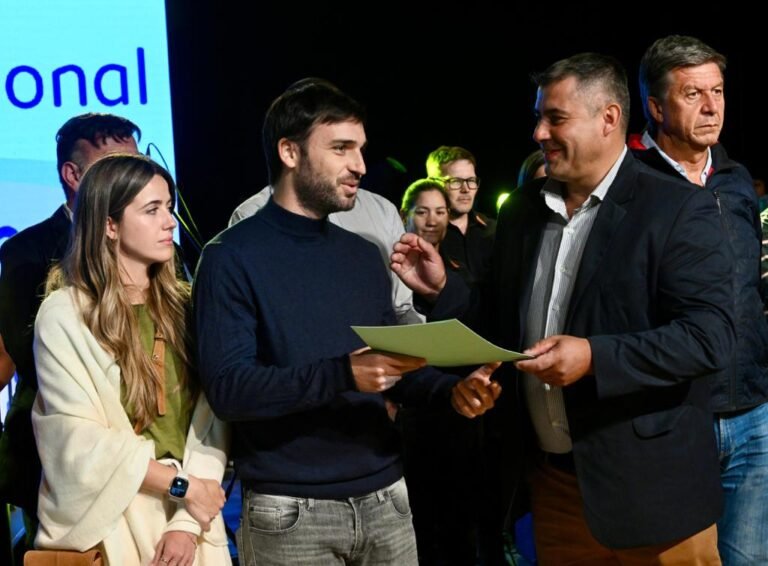 Torres: “Vamos a hacer escuchar a nuestras economías regionales”