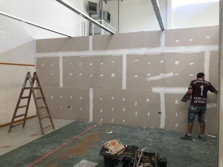 Realizan trabajos de adaptación en el Centro de Formación Profesional N° 652