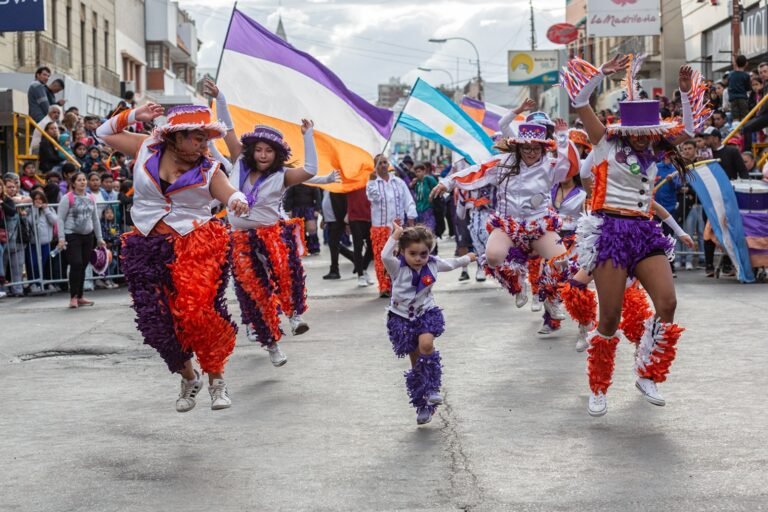 Este lunes y martes se desarrollarán los tradicionales Carnavales