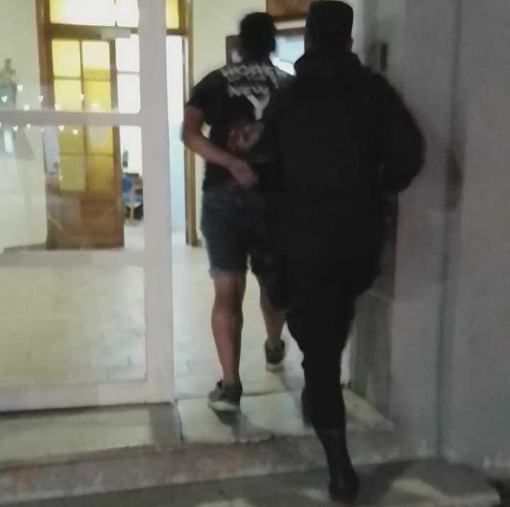 Detenido al emborracharse en el Casino y generar disturbios