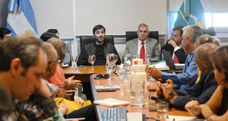 Torres anunció el “Incentivo Provincial Docente”