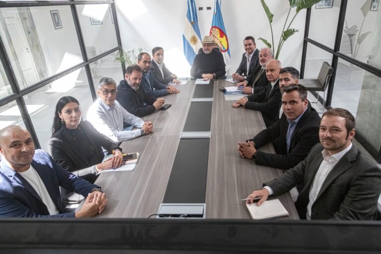 Othar y los intendentes de Río Gallegos, Río Grande y Viedma convocaron al 1° Encuentro del Foro Patagónico de Ciudades Atlánticas