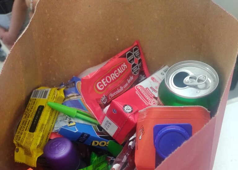 Dos adolescentes fueron demoradas por robar en un supermercado céntrico