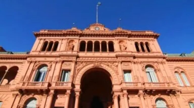 Acusan a los gobernadores de “destruir” la ley ómnibus y el Gobierno advierte que seguirá su plan económico con o sin apoyo