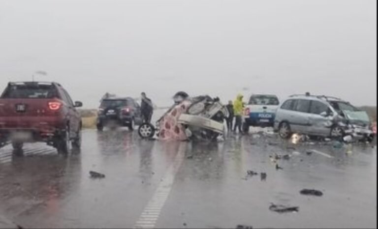 Tres personas fallecidas y varios heridos en un choque en Ruta 3