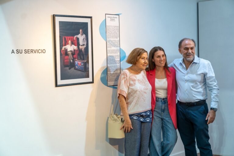 Quedó inaugurada la muestra “Comodorenses con la fuerza del viento II”