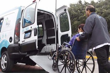 Transportistas de personas con discapacidad se movilizarán por reclamo salarial