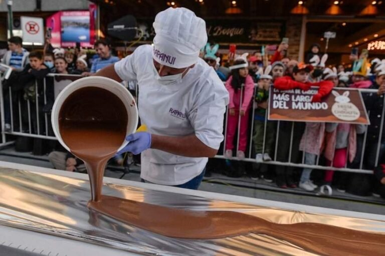 Bariloche fabricará la barra de chocolate artesanal más larga del mundo