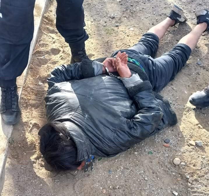 Detenido por agredir a una mujer en la vía pública