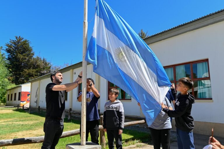 Diputados del Bloque Despierta Chubut donarán casi un millón de pesos a la Escuela 740 de Trevelin