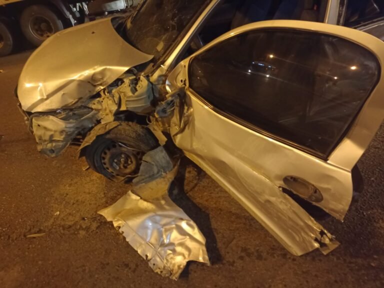 Fuerte choque en la curva del Chalet Huergo