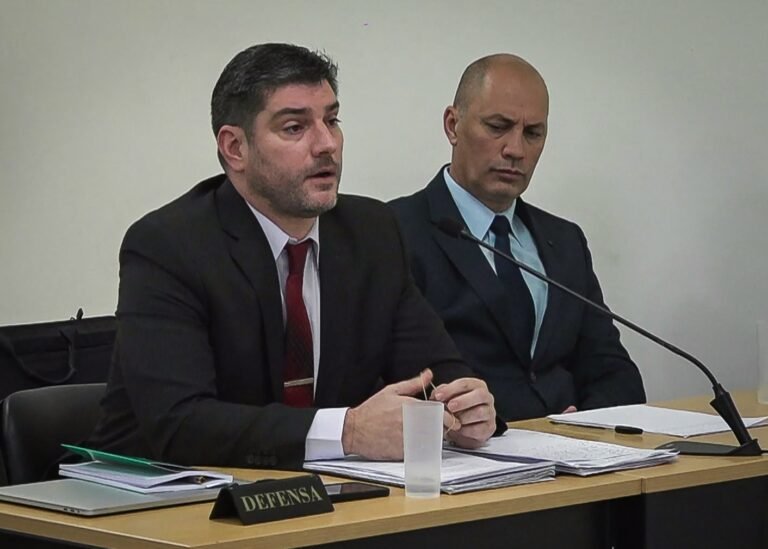 Absolvieron a comisario inspector en primer juicio escabinado
