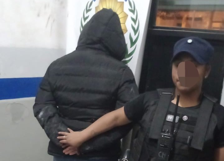 Detuvieron a una mujer con pedido de captura vigente