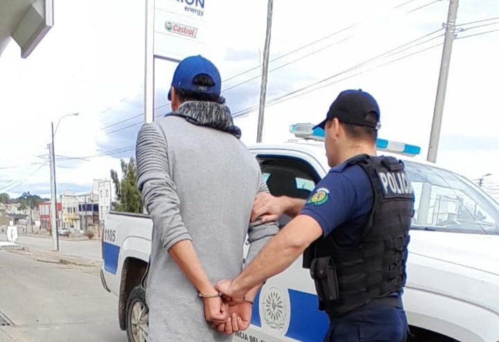 Detuvieron a un sujeto con pedido de captura en el barrio Pueyrredón