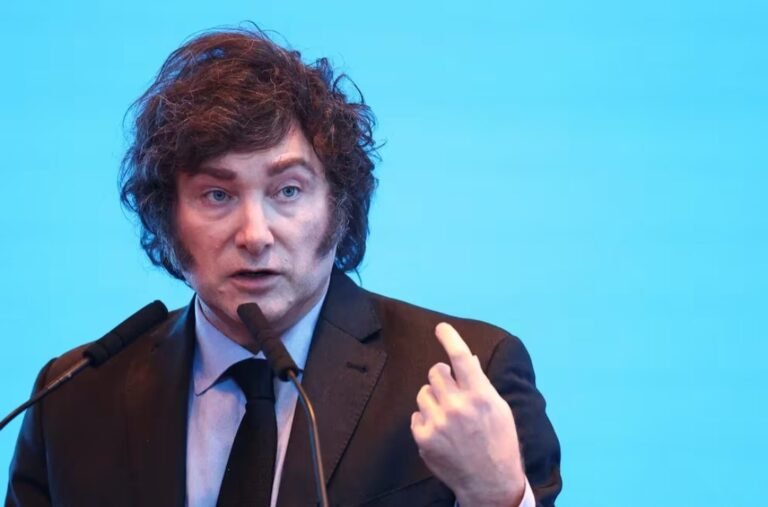 El Gobierno asegura que los salarios le ganaron a la inflación