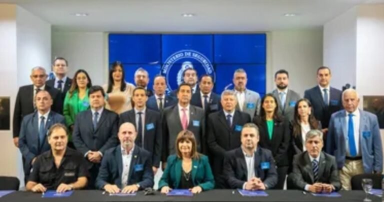 Patricia Bullrich encabezó el primer Consejo de Seguridad Interior del año