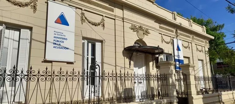 Condenaron a un hombre por abusar sexualmente de su hija y de su hijastra