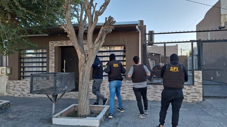 Estafaron a una jubilada de 80 años por 70 mil dólares