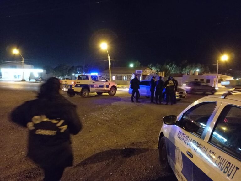 Intentó evadir un control policial: tenía un arma de fuego