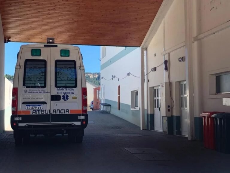 Se incendió una vivienda y una mujer de 70 años está internada por las graves quemaduras