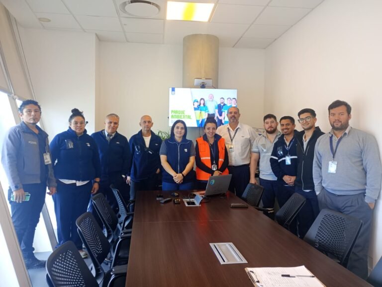 Urbana capacitó a personal del aeropuerto local en manejo de residuos