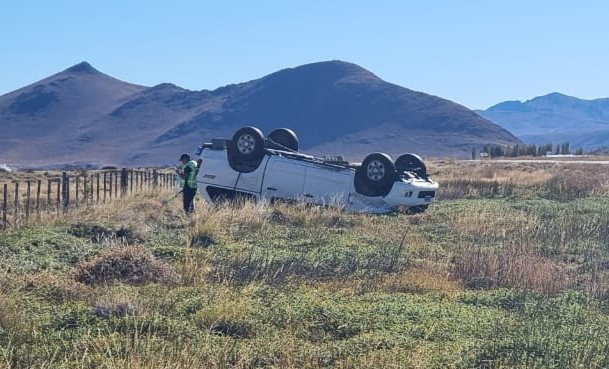Fuerte vuelco en Ruta 40