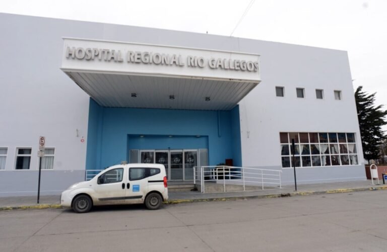 Santa Cruz cobrará a extranjeros la atención en sus hospitales públicos