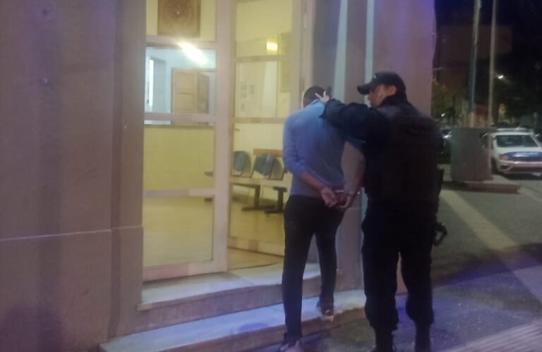 Entró a robar en una vivienda, amenazó al dueño y fue atrapado