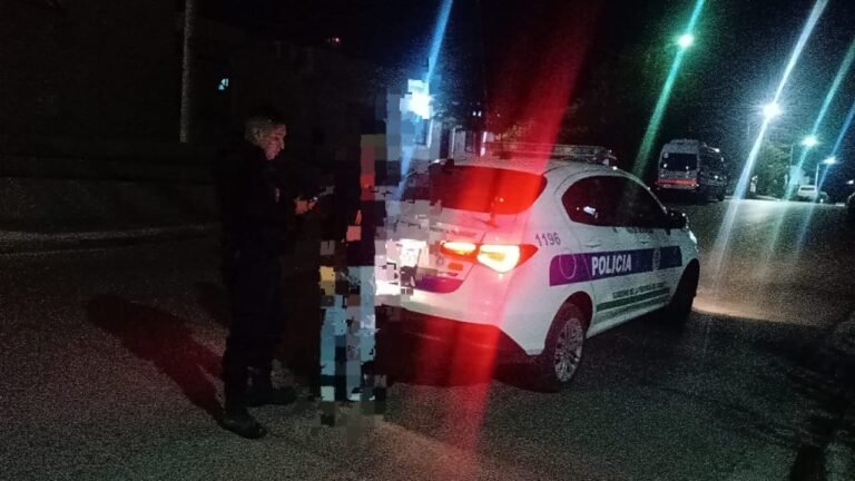 Un chico de 15 años intentó entrar en una casa para robar