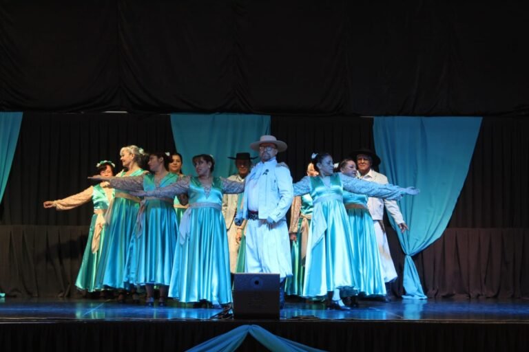 Se concretó el 2° Encuentro Regional de Danzas Folclóricas de Adultos Mayores