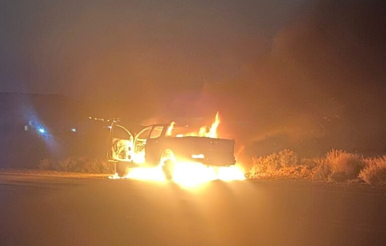 Compró una camioneta, salió a la ruta y se le incendió