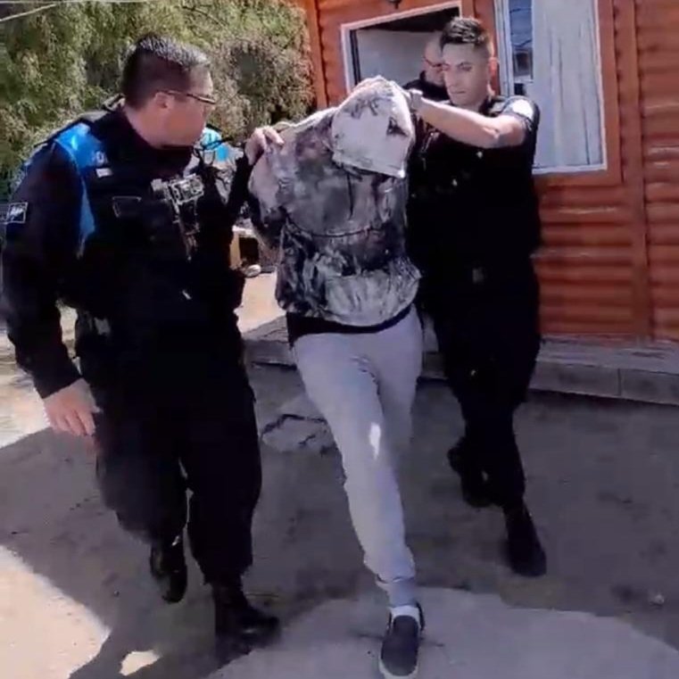 Malabarista pirómano que atacó a un adolescente irá a la cárcel 5 años y medio