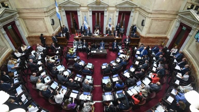 Los senadores cobrarán en mayo más de 9 millones de pesos en bruto