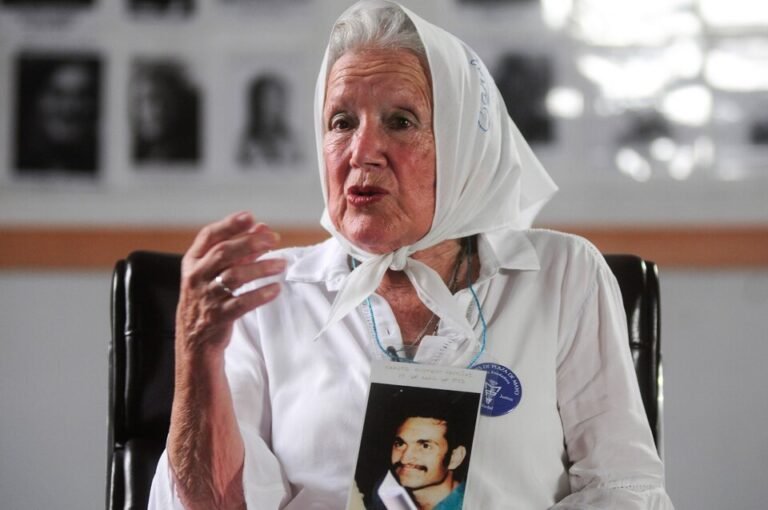 Murió a los 94 años Nora Cortiñas, emblema de Madres de Plaza de Mayo Línea Fundadora