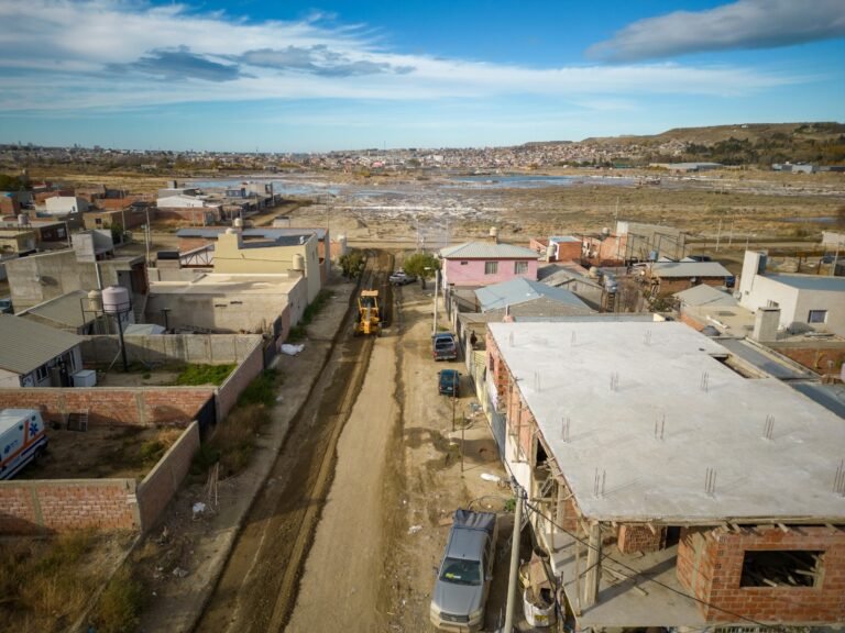 Operativo de reacondicionamiento de la trama vial de Fracción 14 y 15