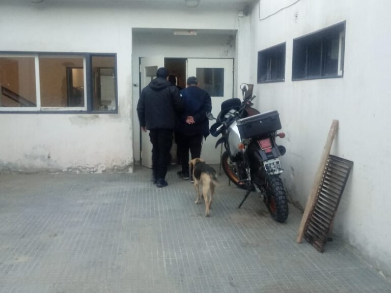 Intentó entrar a la casa de su ex pareja pese a tener prohibición de acercamiento