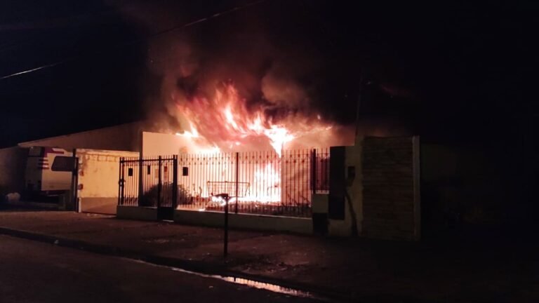 Se incendió el Registro Civil de Rada Tilly y las pérdidas fueron totales