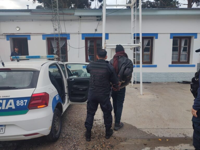Intentó llevarse dos matambres sin pagar de un supermercado