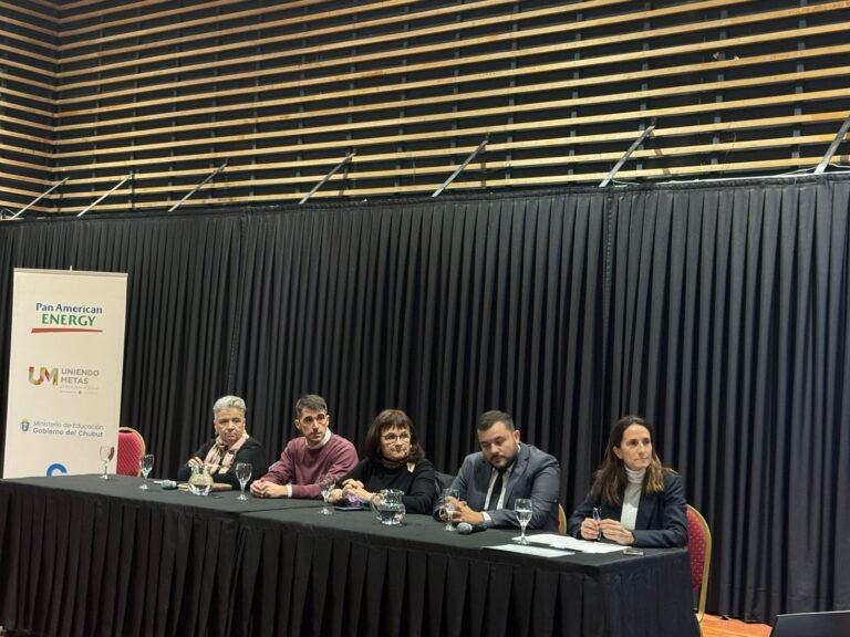 Presentaron la 7° edición del programa Uniendo Metas