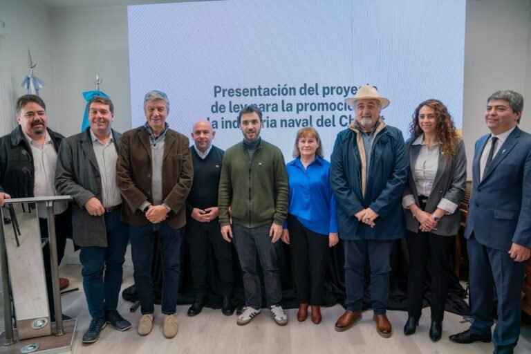 “La reactivación del astillero será una herramienta más para la diversificación de la ciudad”