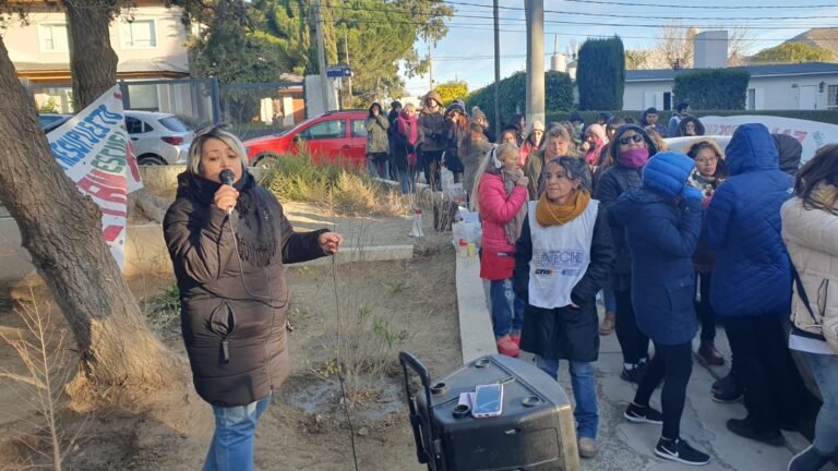 Docentes se oponen a la implementación de la quinta hora