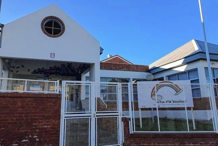 La Escuela N°514 realiza una colecta solidaria de pañales para adultos