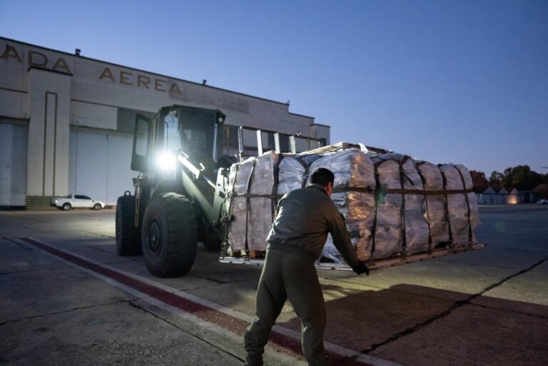 El Hércules lleva insumos para ser entregados a los vecinos más afectados por las nevadas