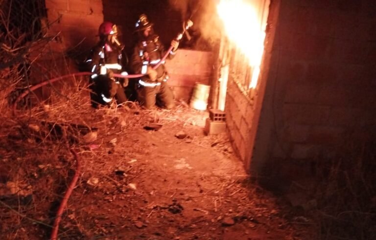 Murió un hombre en un incendio de vivienda
