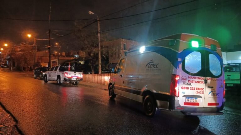 Se dio a la fuga luego de atropellar a un joven