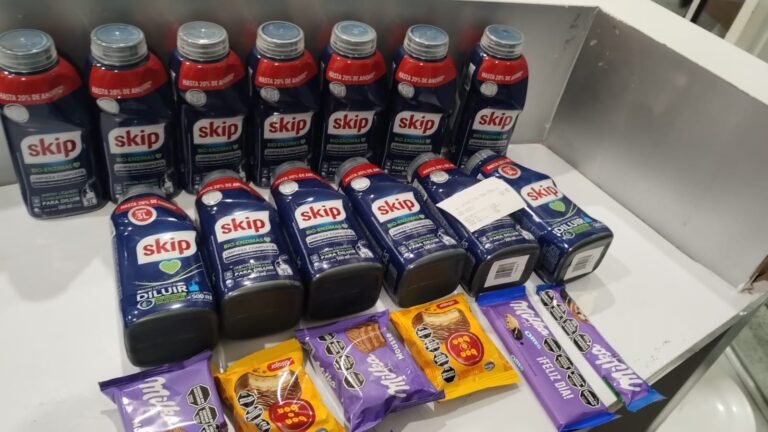 Una menor de 13 años intentó robar 16 botellas de jabón líquido de un supermercado