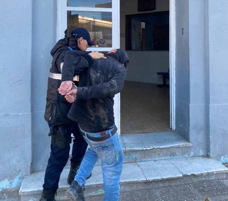 Robó en una obra en construcción y lo detuvieron