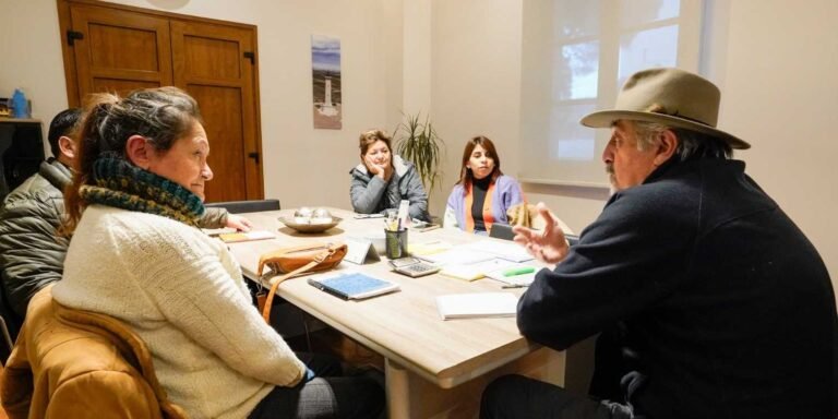 Macharashvili recibió a representantes de la Asociación de Productores de barrio Saavedra