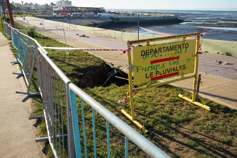 La rotura del Paseo Costero no afectó el pluvial y se avanza en su reparación